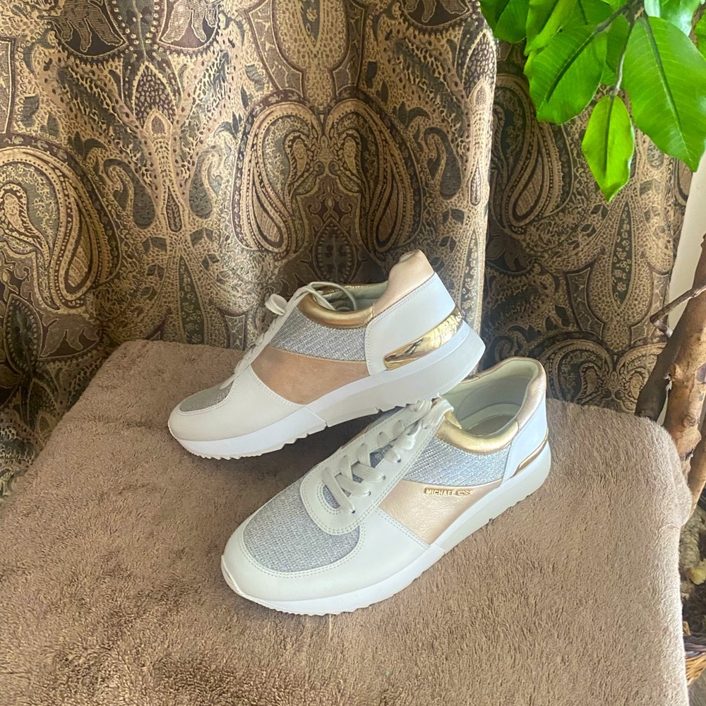 Michael Kors 9M sneaker